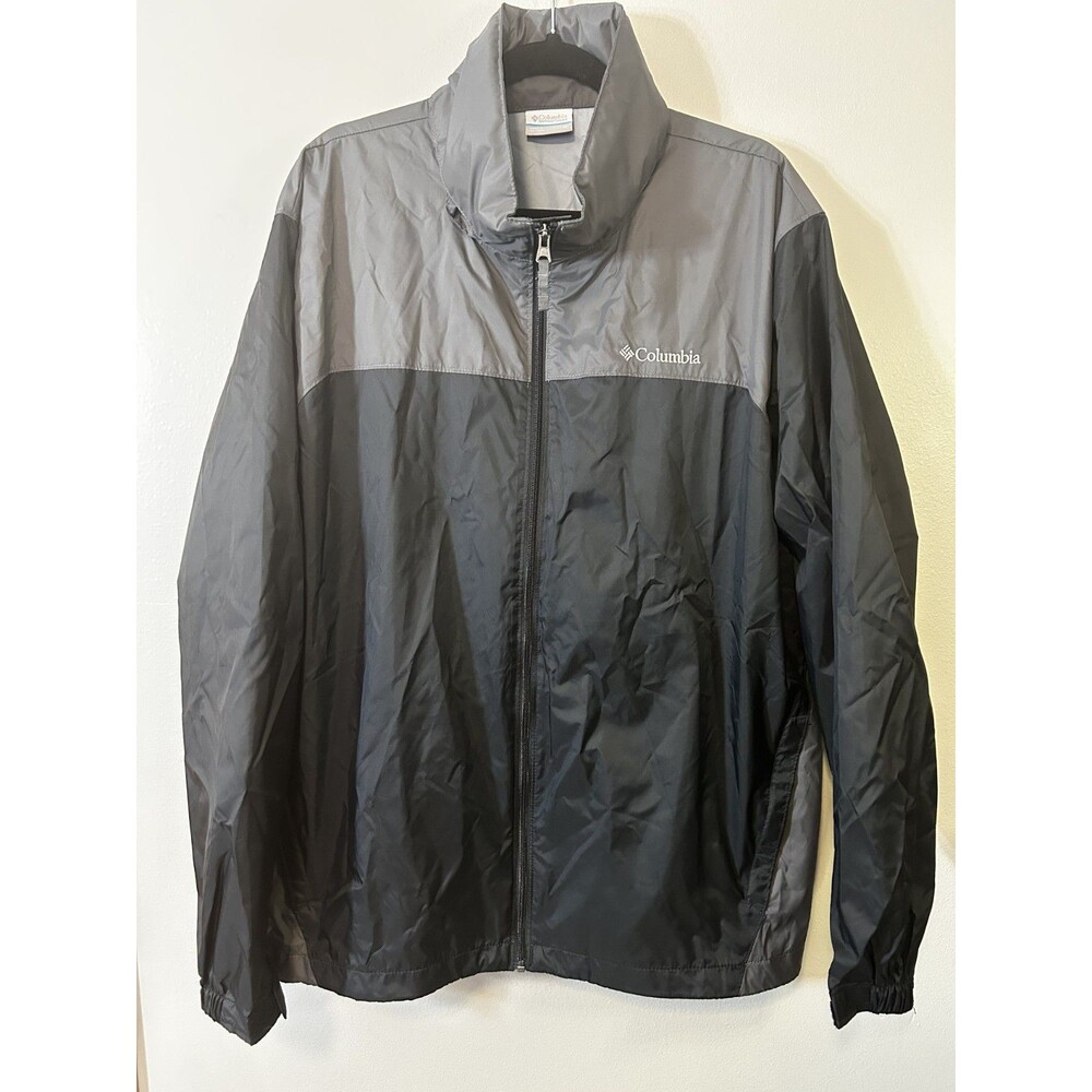 Colombia Mens Wind Breaker Black XL With Storable Hood (Used Great Condition)